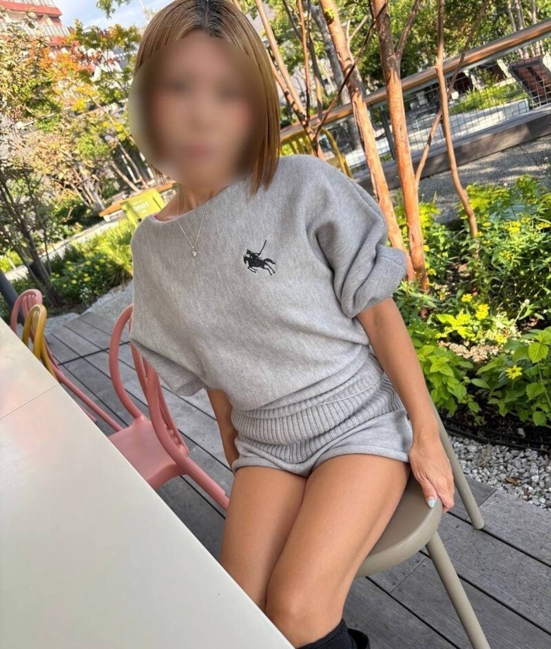 FC2-PPV-4792091 [Completely amateur] A super sexy married woman with a tanned skin! A useless wife who can&#039;t say no and is weak to pressure. Even on her dangerous days, she still cums deep inside her vagina. Bonus included