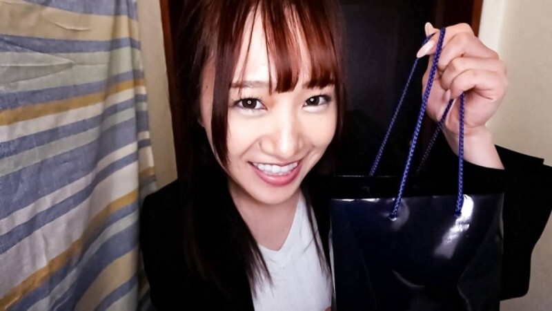 FC2-PPV-4797413 [Hono-chan / Goddess] A busty goddess overflowing with sex descends upon the house of a senior corporate slave! She serves him and makes him ejaculate a lot!