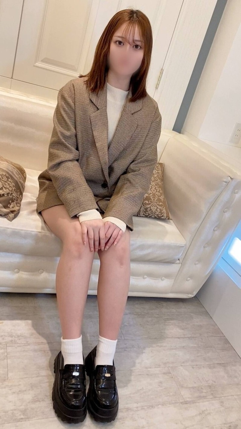 FC2-PPV-4807171 [Private shoot] A stylish beauty with medium-length hair and a good attitude. Before you know it, she's naked and has a vibrator pressed against her, causing her to tremble in pleasure.