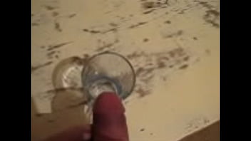 ⁣Muy Exitado Sin Poder Mear