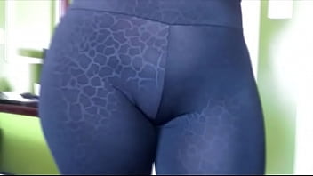 Pussy, Hot, Cameltoe, Gostosa, Voyer, Buceta, Casada, Spandex, Lycra, Suplex, Pomba - Femdom - 2025 