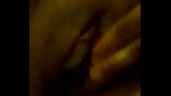 Mi Esposa Arrecha Colombiana Dandose Dedo Parte 3