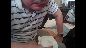 ⁣Tueffis Samen Spritzt Beim Wichsen 02