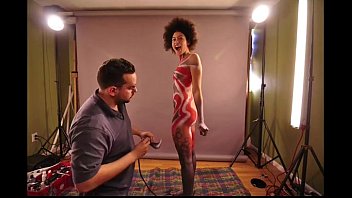 Naked, Negra, Paint - Unknown - 2025 - Intense - Show - Video 5925571