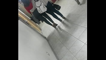 ⁣Caballona De Rojo