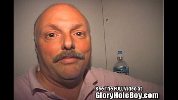 ⁣Billy Prefers To Be Bottom And Sucking Guys Off At The Gloryhole