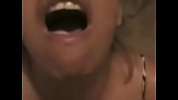 Lovely Slut Gives Blow Job On The Floor