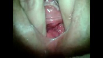 ⁣Jugando Con Su Conchita