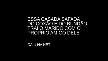 ⁣Caiu Na Net - Casada Gostosa E Safada Trai O Marido Com Amigo Dele