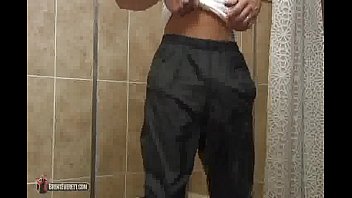 ⁣Brent Everett Masturbating In The Shower