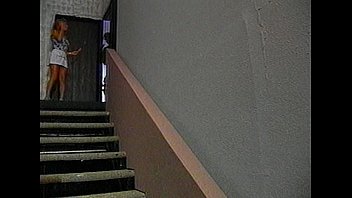 ⁣Metro - Star Flash - scene 1 - extract 1