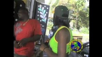 ⁣Bikini Car Wash-menratla