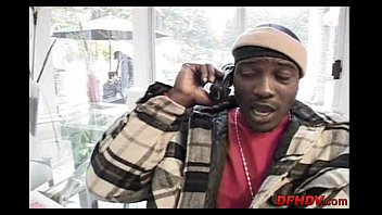 ⁣Black cock whore 166