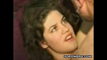 ⁣Ed Powers Warms Up Inside Janis Jones