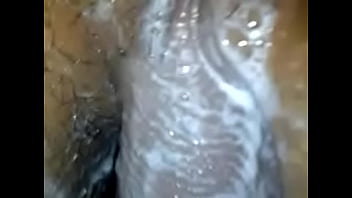 ⁣Limpiando La Herramienta