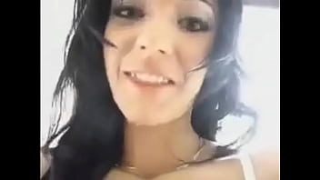 ⁣Bucetinha Da Vizinha