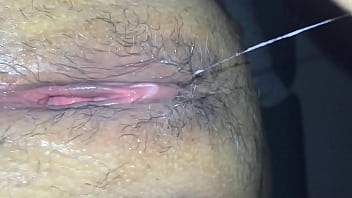 ⁣Buceta Molhada Excitada