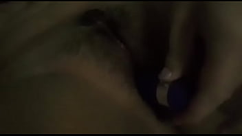 ⁣Amiga Batendo Siririca