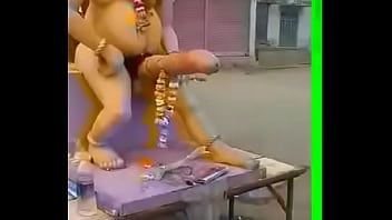 Public, Doll - Unknown - 2025 - Wild - Show - Video 5555737