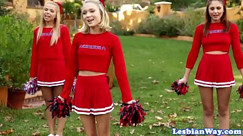 ⁣Les Cheerleaders Fourway Fun After Pratice