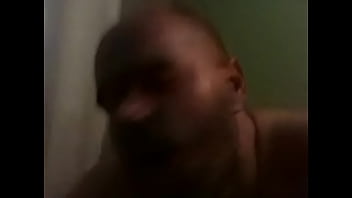 ⁣Mamando Cara De Pau Pequeno De Cara Gordo