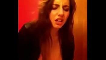 ⁣Consolador Famosa