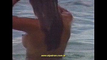 ⁣Vicky Fari_a Super Hot En La Playa