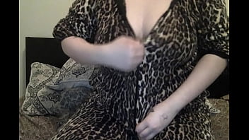 ⁣Big, Tits, Tease, Strip - Unknown - 2025 - Incredible - Performance - Video 5522056