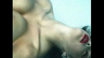 ⁣Underwater Glamour - Andrea Baron