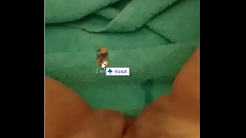 ⁣My Girl Squating Hmm Tasty