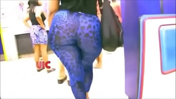 ⁣Culona Caminando Tremendo Culote