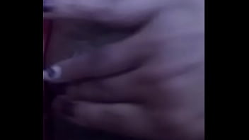 ⁣Bucetuda Se Masturbando