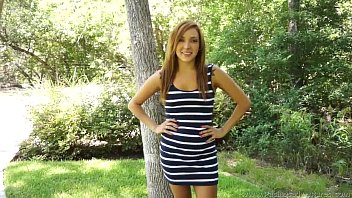 ⁣Alexandra Lopez Toying Her Latina Cunt Outside