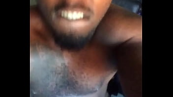 ⁣Mr.kuruption Givin Wifey Dem Shots