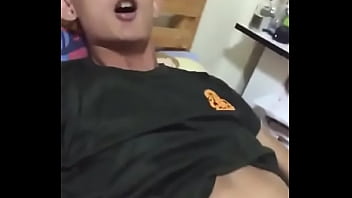 ⁣Trai đẹp thủ d_m - masturbate, gay, handsome, lo, thu, gaysex, dam, gayporn, tay, quay, soc - Video 