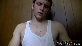 ⁣Gay Pissing Porn Gallery Drenched And Horny, He Kicks Back And Drains