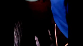 ⁣Chacal Con Verga Parada En Bus Guatemala