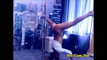 ⁣Sexy Webcam Show With Linda