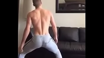 Guy, Gay, Boy, Musica, Toto, Baile, Soloboy, Cadera, Culon - Gay - 2025 - Steamy - Scene - Video 555