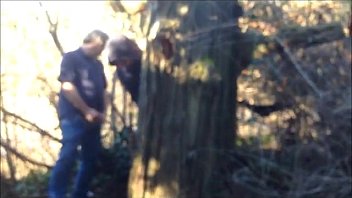 ⁣Pega__o Entre Machos Na Floresta