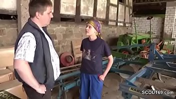 ⁣Dad Caught German Step-daughter And Fuck Her Outdoor