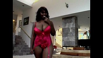 ⁣Delotta Brown-dick Sucker