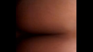 ⁣Namorada Delícia - gostosa, morena, sentando - Video 5537440