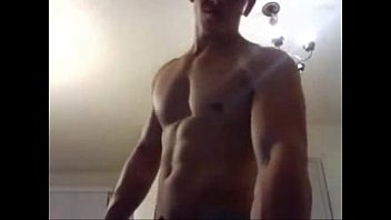 ⁣Chico Con Buen Cuerp