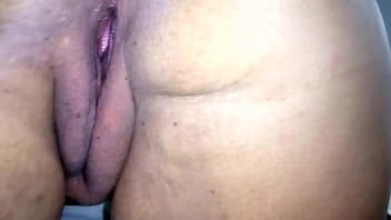 Brincando Com A Bucetuda