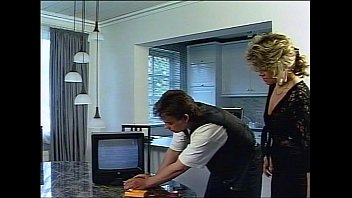 ⁣JuliaReaves-Salsa - Private Linie 8 - scene 4 - video 2