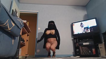 Salope Arabe En Niqab