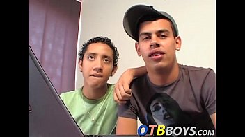 Twinks Play Act With All The Bdsm Gear While Enjoy Orgy