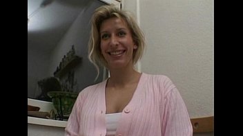 ⁣JuliaReaves-nog uit te zoeken1- - Titty Twister (NZ9897) - scene 2 - video 1 group vagina boobs cums