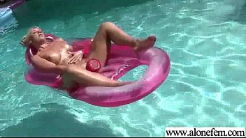 Teen Girl (bella Rose) Masturbating With Sex Crazy Things Video-02